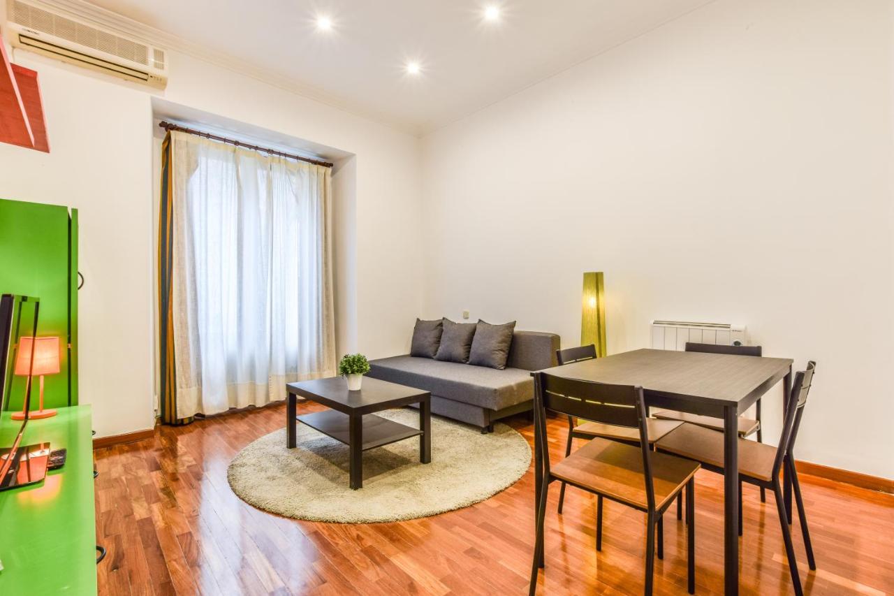 Apartamento Puente De Segovia Apartment Мадрид Екстериор снимка