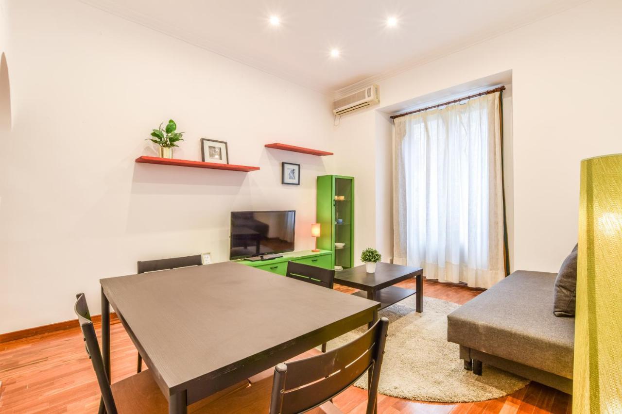 Apartamento Puente De Segovia Apartment Мадрид Екстериор снимка