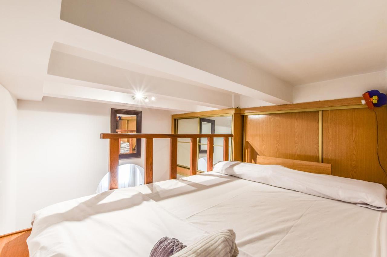 Apartamento Puente De Segovia Apartment Мадрид Екстериор снимка